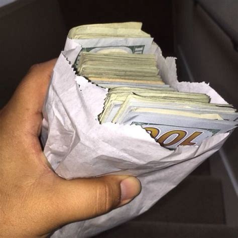 Pin By Cristian Andrade On Verde Money Cash Money Stacks Money Goals