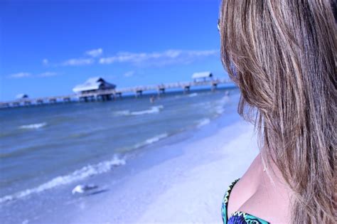 How long does it takes to arrive. Clearwater Beach - Tampa - FL