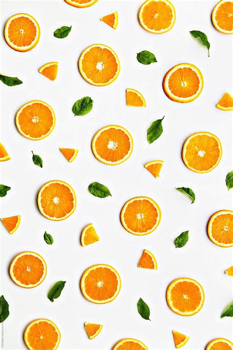 Cute Orange Fruit Background 534x800 Download Hd Wallpaper