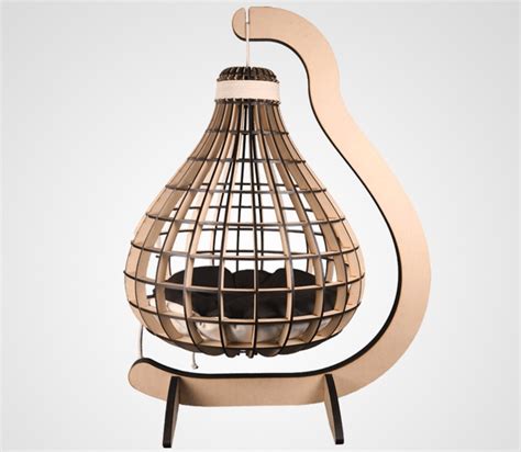 The hooded beds are constructed to let your cat burrow and snuggle into the bed, with the top part of the bed functioning as a soft, shapeable, blanket. Calabash Swinging Cat Bed