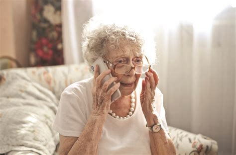 Scams Targeting Seniors Chicago Caregiving