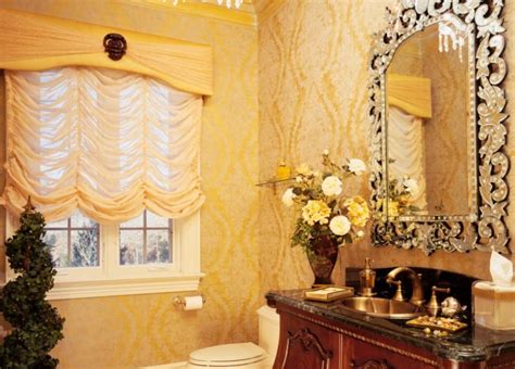 20 Luxurious Bathrooms With Elegant Chandelier Lighting Decoist