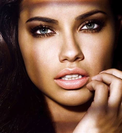 Pin By Elle Monique On Skinmake Up And Nails Adriana Lima Eyes