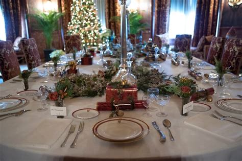 Experience biltmore's tradition of warm, gracious hospitality as an honored guest at the inn on biltmore estate. Pin by KMD on Biltmore | Christmas dining room, Table ...