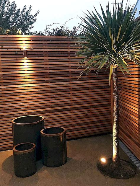 20 Unique Privacy Fence Ideas