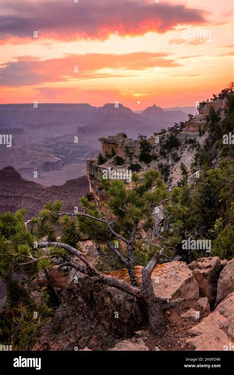 Sunrise At The Grand Canyon Arizona Usa Stock Photo Alamy