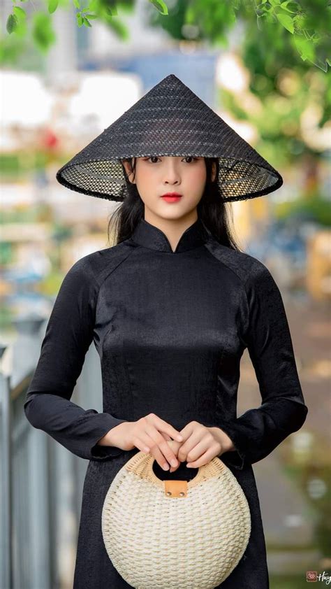 Pin by oposon on 越南美女 Girls long dresses Ao dai Beautiful asian women