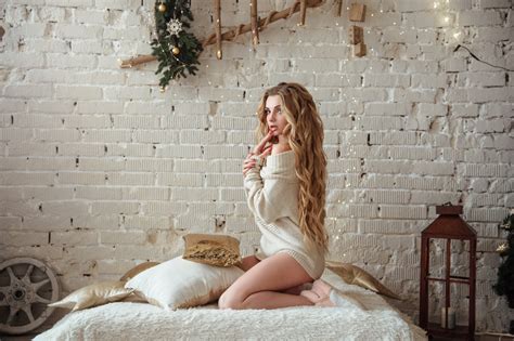 Wallpaper Model Blonde Long Hair Looking At Viewer Open Mouth