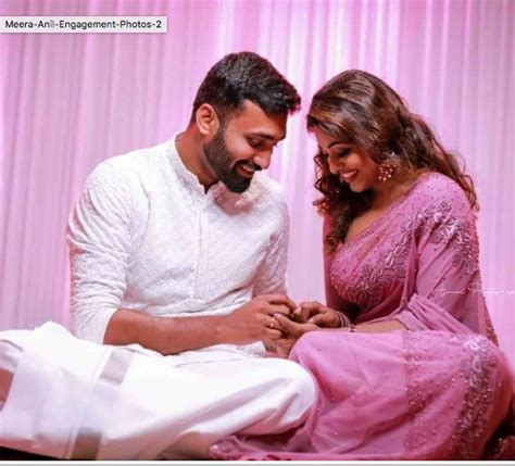 Actor and scriptwriter shankar ramakrishnan was spotted at the function which. Comedy Stars anchor Meera Anil gets engaged, VIDEO here ...