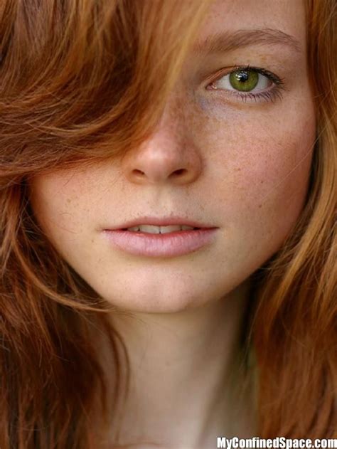 Green Eyed Ginger Beautiful Red Hair Red Hair Green Eyes Beautiful