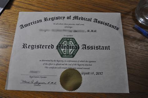 ¿cómo Obtener El Certificado De Registered Medical Assistant A Través