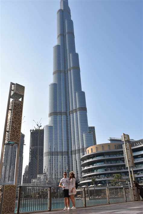 Plus Haute Tour Du Monde 2021 - Burj Khalifa – la plus haute tour du monde à Dubai - Un couple en