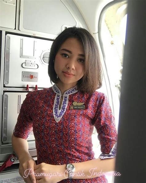 Pramugari Cantik Lion Air ️ Di Instagram Ig Mervymarlingga Pramugari Pramugariterbaik