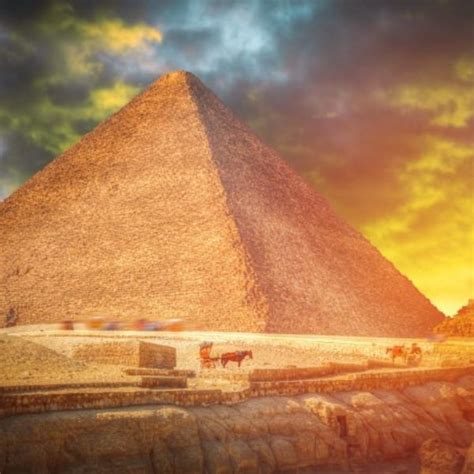 Discovernet Bizarre Things Discovered Inside Pyramids