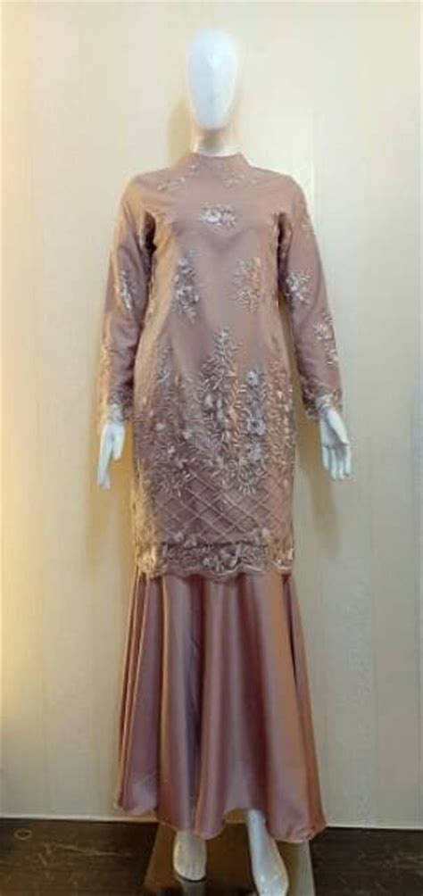 This shop has no products yet. 30+ Model Baju Malaysian Dress - Fashion Modern dan ...