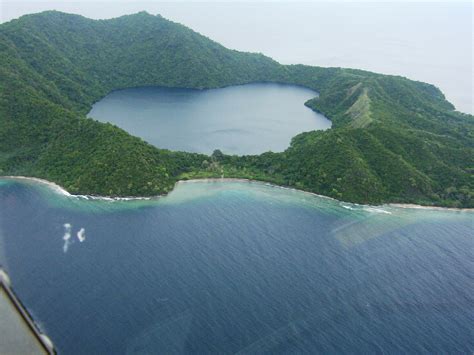 Pulau Satonda Uniknya Sebuah Danau Misterius Di Nusa Tenggara Barat