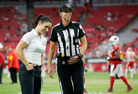See The Historic Moment When The Nfls First Female Coach Met The Nfls