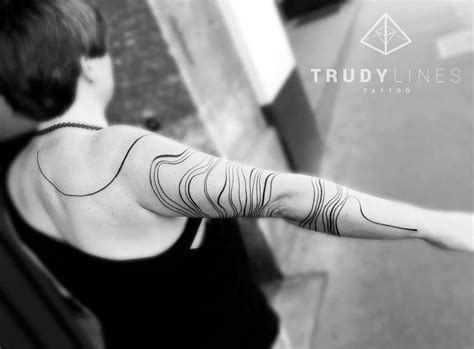Line Tattoo By Trudy Lines Tattoo Photo 15788