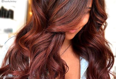 Reddish brown hair is a hue that nearly everyone has flirted with at some point in their lives, and with good reason: 15 Hottest Brown Hair with Red Highlights