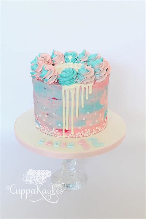 Pink And Blue Buttercream Cake Decorated Cake By Kaylu Cakesdecor