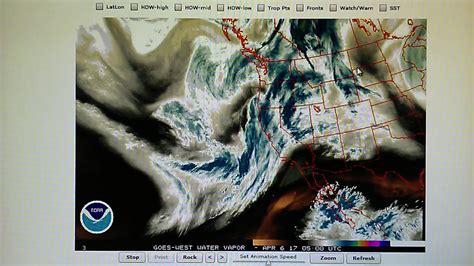 4 5 2017 Heavy Aerosol Chemtrail Spraying Prevents So Ca Rain For 2nd Day Youtube