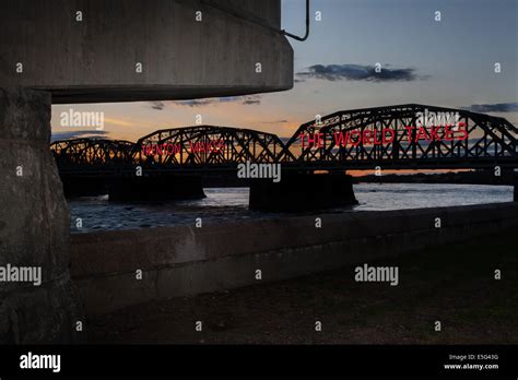 Trenton Makes Bridge Hi Res Stock Photography And Images Alamy