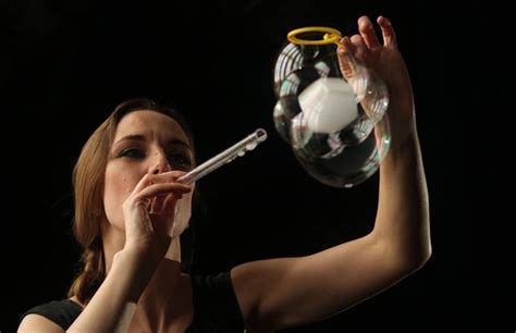 Oddle Entertainment Agency Hire A Bubble Performer