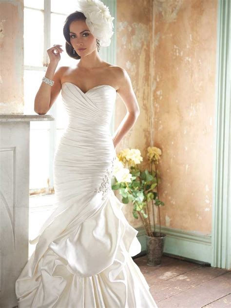 Cheap wedding dresses with styles including beach, tea length, mermaid, maternity, ball gown, a line and empire line. fashioncollectiontrend: 2014 allure wedding dresses 2014 ...