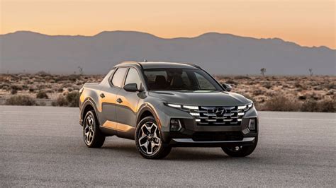 The santa cruz will be sold here in the states and will be manufactured at the company's alabama plant. Hyundai reveals new Santa Cruz compact pick up - WHEELS.ca