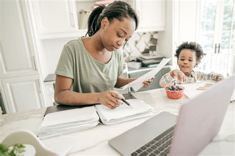 Two Simple Ways Employers Can Support New Moms In The Workplace