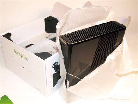 Xbox 360 Slim Unboxing Photos A Tale Of Love And Gloss Cnet