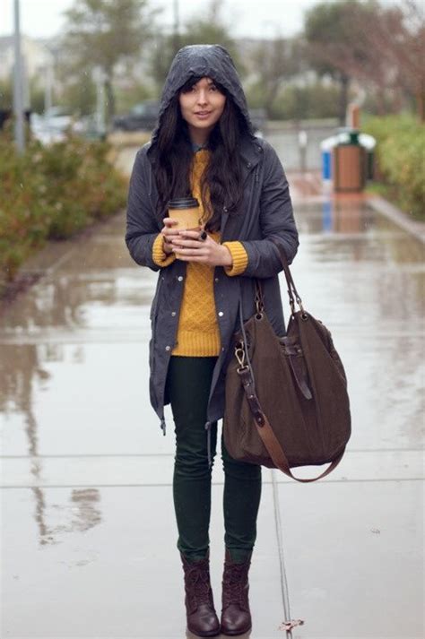 A breezy dress in a batik or tribal print looks just right for casual dining when you're abroad. fall outfits | Tumblr | Cute rainy day outfits, Rainy day ...