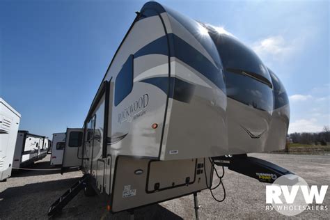 New 2020 Rockwood Ultra Lite 2898ks Fifth Wheel By Forest River At