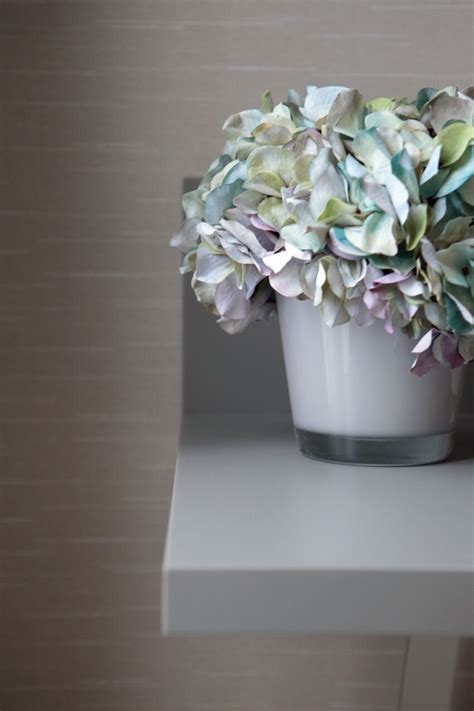 Timeless kitchen design elements in artificial flavoring. Pin by Wild Wood London on FAUX FLOWERS | Planting flowers ...