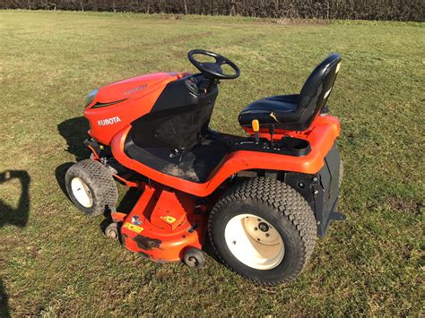 Dm Kubota Ride On Lawn Mower 4 Wheel Drive Model Gr2120 Year 2014