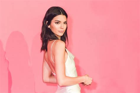 Kendall Jenner Painted Her Walls Barbie Pink As An Appetite Suppressant