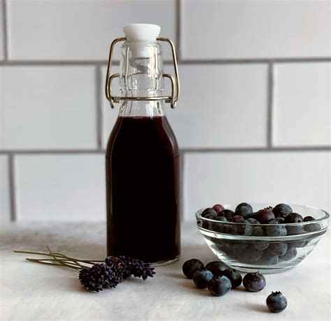 Blueberry Lavender Syrup Simple Syrup Easy Emilyfabulous