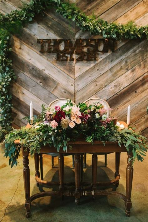 18 Vintage Wedding Sweetheart Table Decoration Ideas - Page 2 of 2