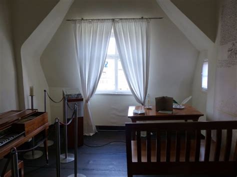 The basse suite features an antique mahogany four poster bed set in front of a painted theatre backdrop dating to the. ETA-Hoffmann-Haus (Bamberg) - Aktuelle 2020 - Lohnt es ...