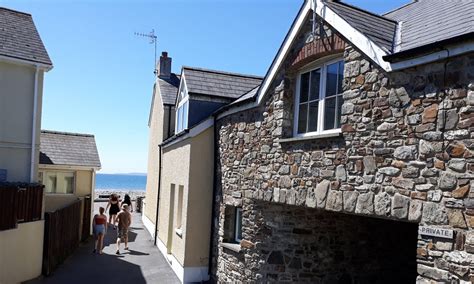 2 Coed Mor Amroth Cottage Apartment Get In Touch To Book