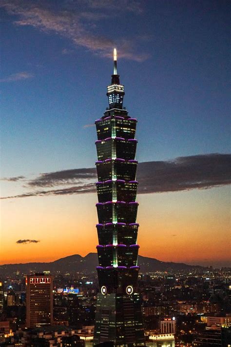 Taipei 101 is a skyscraper in taipei, taiwan, it's the former tallest building in the world, holding that honor for 5 years since 2004, only surpassed by the current tallest building burj khalifa in 2009. The Taipei Coffee Guide | personally researched by The ...