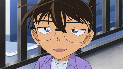 There are currently 900+ episodes that have already aired, all the while still remaining an ongoing series. Detective Conan Episode 944 Subtitle Indonesia - RZKFILM
