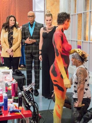 Skin Wars Rebecca Romijn Is A Body Painters Muse TV Insider