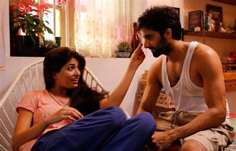A pizza delivery boy's life is turned upside down when he makes a delivery to a house with a dark secret. Film review: Pizza | Bollywood - Gulf News