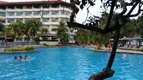 Now $49 (was $̶8̶5̶) on tripadvisor: Swiss Garden Beach Resort, Kuantan ~ Kolam Renang & Pantai ...