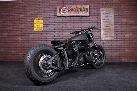 This fender is designed to fit the classic model. back alley bobbers: custom Yamaha V Star 1100 | Bobber ...