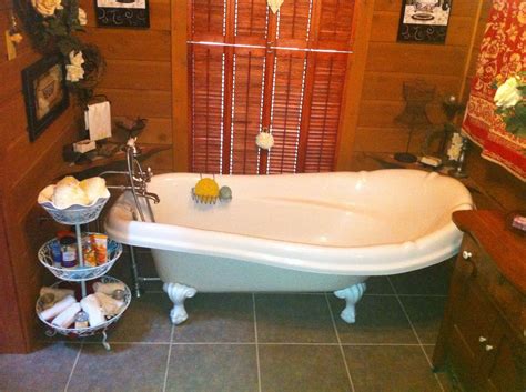 My claw foot tub!! | Clawfoot tub, Rustic bathroom, Home