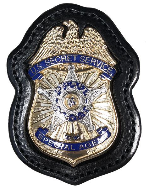 900 Law Enforcement Badges Ideas In 2021 Law Enforcement Badges Law