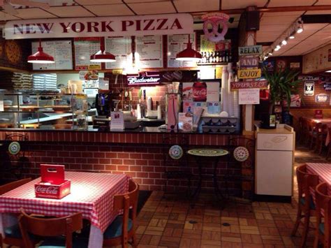 Best New York Style Pizza In North Myrtle Beach Carey Guinn