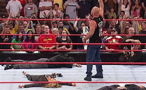 Wwe Stone Cold Dropping All The Mcmahons With Stunners In 2005 Was Brilliant